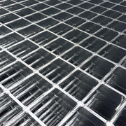 鍍鋅格柵板廠家 規(guī)格型號(hào)齊全，品質(zhì)與服務(wù)并重